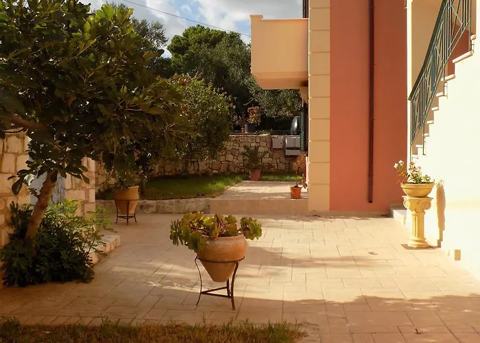 アパート Kolona リクスリオン