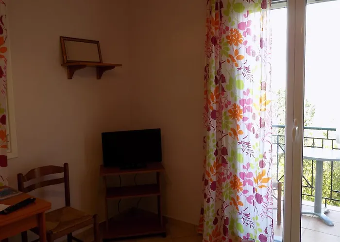 アパート Kolona *